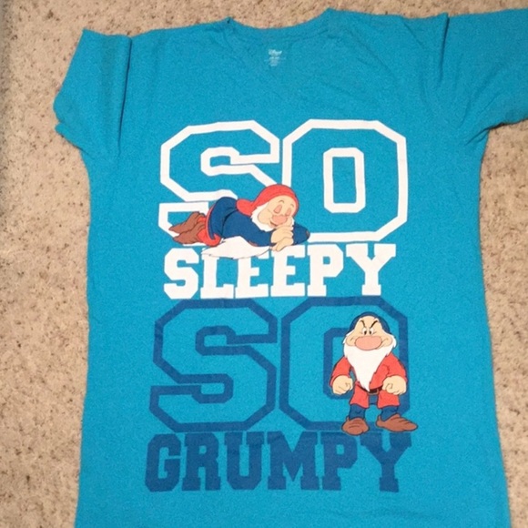 Disney Store Sleep Shirt - Picture 1 of 3